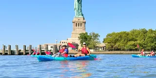 New York City Hudson River Kayak Tour with Statue of Liberty