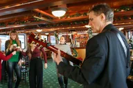 Boston Cocoa and Carols Holiday Cruise 1.5 hr thumbnail 6