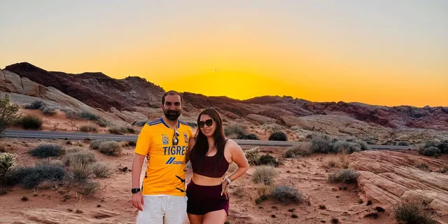Las Vegas Valley of Fire Sunset Tour - Image 3