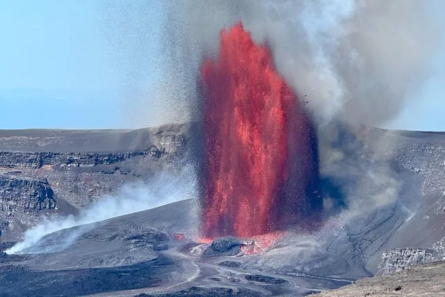 Hilo Volcano and Waterfall Adventure - Image 2