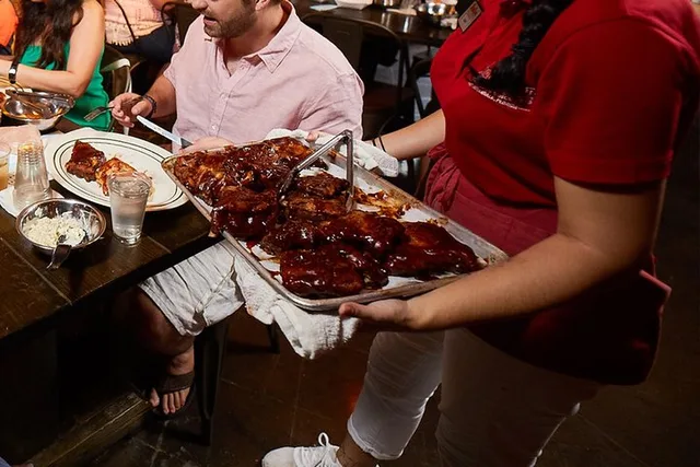 Fort Lauderdale Sightseeing Cruise and BBQ Dinner - Image 5