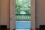 New Orleans Oak Alley Plantation Tour with Hotel Pickup thumbnail 3