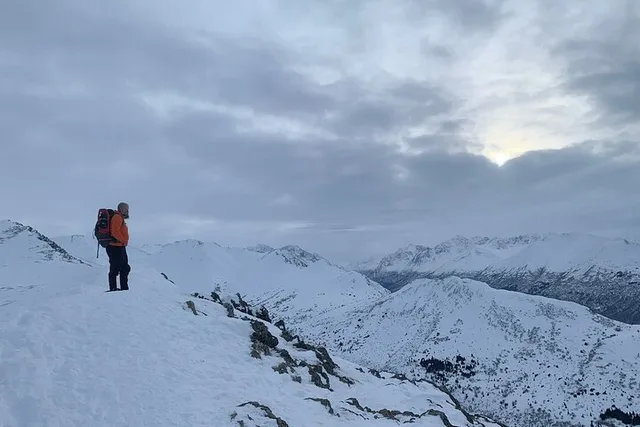 Anchorage Snowshoeing Adventure - Image 2