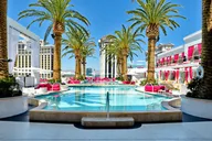 Las Vegas Dayclub Crawl Party Bus thumbnail 1