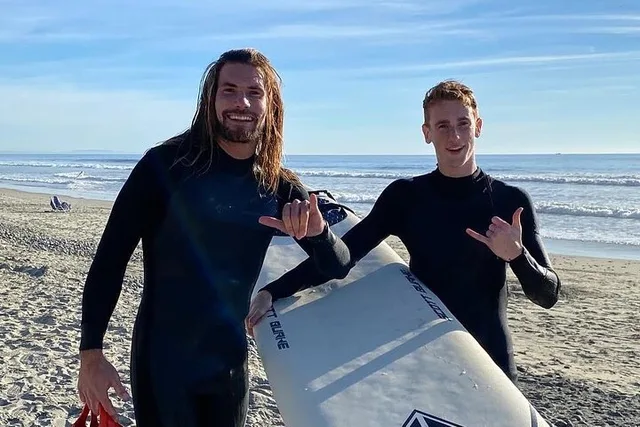Oceanside Surf Lesson - Image 2