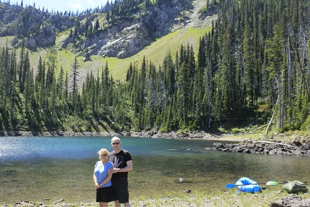 Doris Lake Hike and Pack Raft Adventure - Image 4