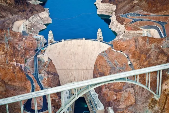 Las Vegas Hoover Dam Small Group Mini Tour 3 hr - Image 5