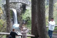 Seattle Mount Rainier Private SUV Tour thumbnail 3