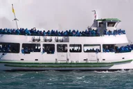 Niagara Falls Maid of the Mist Boat Tour thumbnail 4