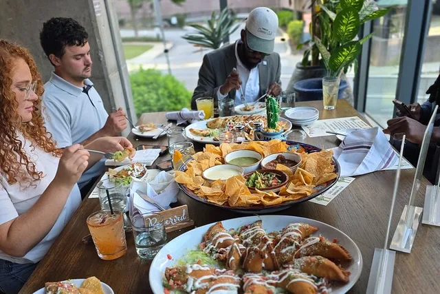 Atlanta Walking Food Tour - Image 3
