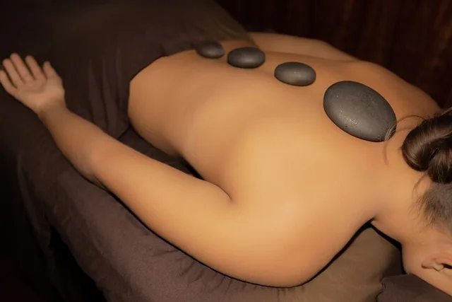 Honolulu Lymphatic Drainage Massage 60 Min - Image 3