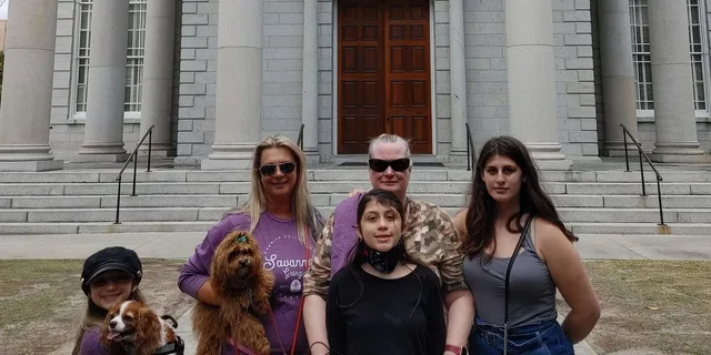Savannah Guided Walking Tour with Trivia Game - Image 6