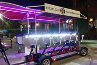 Houston Bike Bar Party Tour 2 hr thumbnail 4
