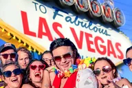 Las Vegas Elvis Wedding with Sign Photos 1 hr thumbnail 5