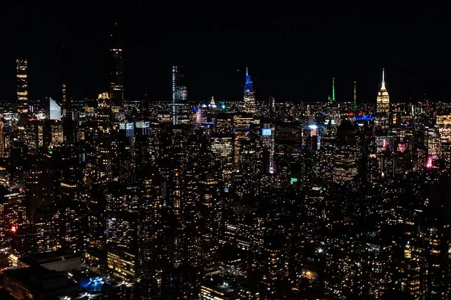 New York City Night Lights Helicopter Tour - Image 3