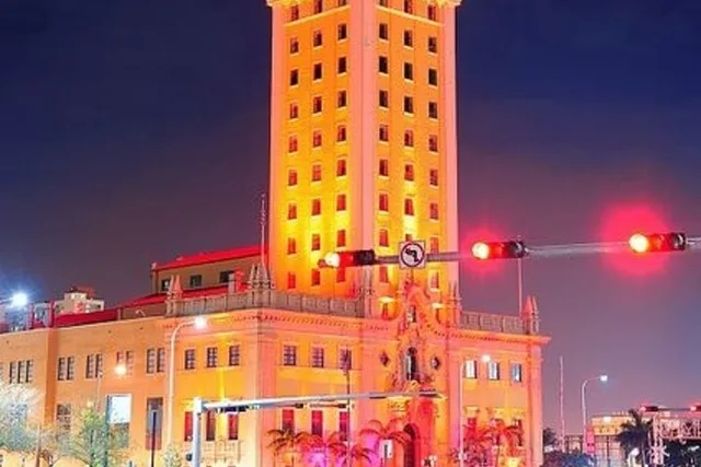Miami Private Car Tour - Image 4