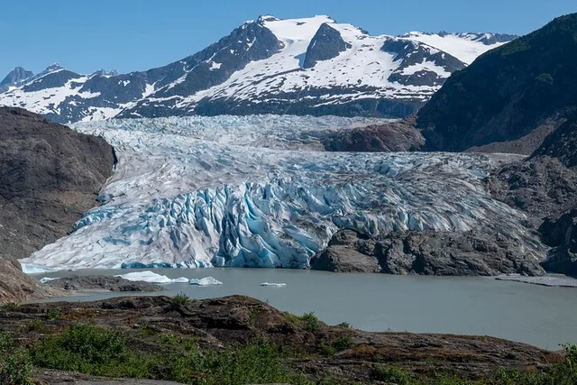 Juneau Mendenhall Glacier Guided Hike - Image 2