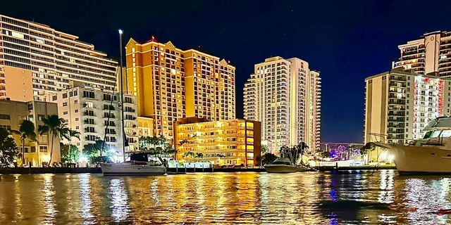 Fort Lauderdale Boat Cruise with Downtown Views - Image 5