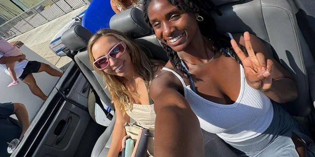 Santa Monica Surfing Day Trip - Image 2