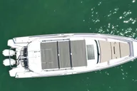 Miami Private Boat Tour with Jet Ski Rental thumbnail 3