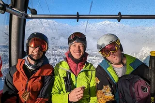Seattle Snoqualmie Pass Ski Shuttle