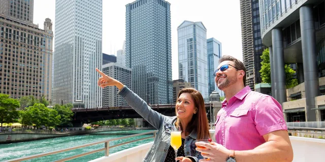 Chicago River Brunch Cruise - Image 3