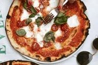 New York Food Tour with 6 Tastings thumbnail 4
