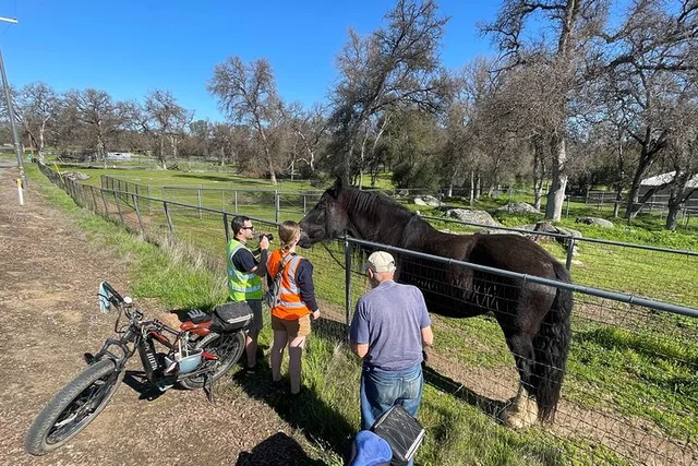 Mariposa E-Bike and Gold-Panning Tour - Image 4