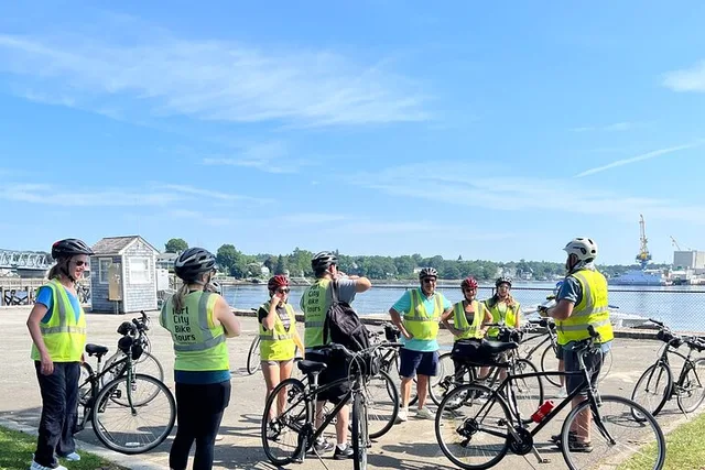 Portsmouth Islands & Harbor Bicycle Tour - Image 6