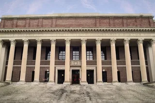 Cambridge Ghost Walking Tour with Smartphone Guide