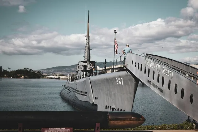 Pearl Harbor Arizona Memorial Tour - Image 2