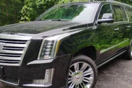 Traverse City Wine Tour in Cadillac Escalade thumbnail 6