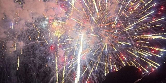 Destin Fireworks Boat Tour - Image 4
