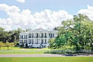 New Orleans Plantation Tour with Transportation thumbnail 5