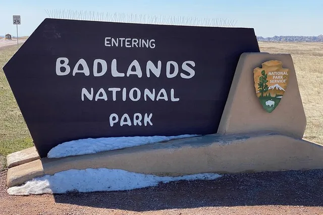 Rapid City Badlands and Mount Rushmore Private Tour - Image 2