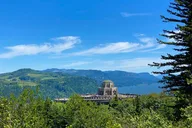 Portland Columbia River Gorge and Mt Hood Day Tour thumbnail 6