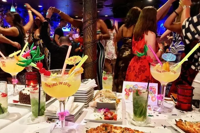 Miami Bar Crawl - Image 4