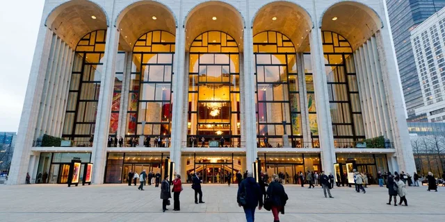 New York City Metropolitan Opera Tickets - Image 1