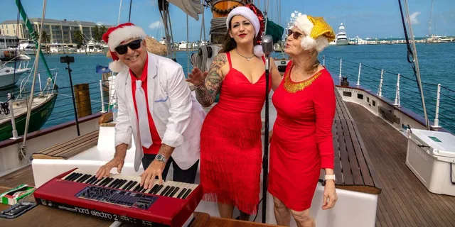 Key West Christmas Music Cruise with Drinks 1.5 hr - Image 5