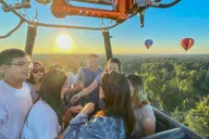 Seattle Mt. Rainier Balloon Ride thumbnail 3