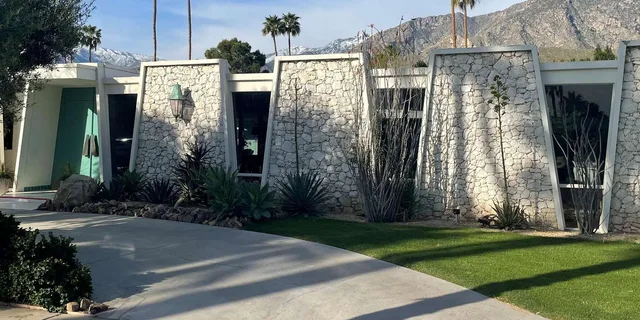 Palm Springs Walking Tour Twin Palms Private 2 hr - Image 6