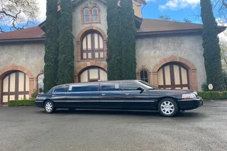 Sonoma and Napa Valley Private Limo Wine Tour