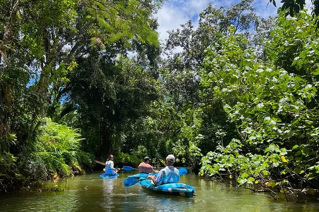 Kahana Bay Kayak and Paddle Board Rental - Image 2