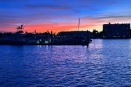 Naples Bay and Port Royal Sunset Cruise thumbnail 4