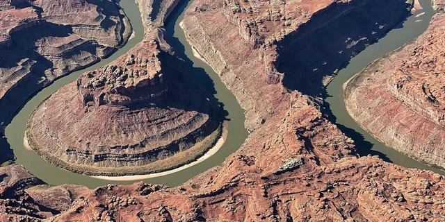 Moab Canyonlands and Arches Scenic Flight - Image 3
