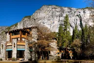 Yosemite National Park One-Way Bus Tour thumbnail 5