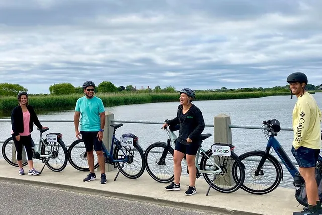 Sagaponack Electric Bike Tour at Sunset - Image 1