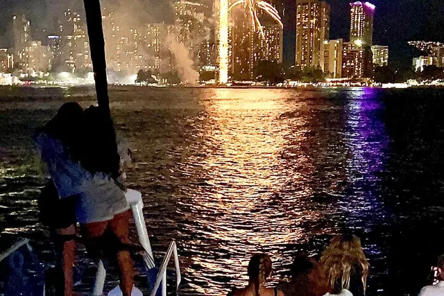 Waikiki Firework Cruise - Image 1