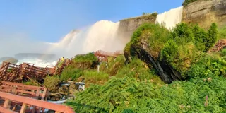 Niagara Falls Cave of the Winds Adventure Tour