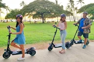 Honolulu Electric Scooter Tour at Sunset thumbnail 3